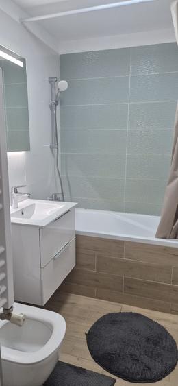 De inchiriat apartament 2 camere - 2