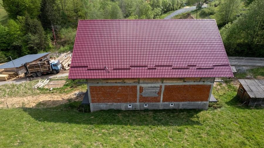 Casă cu 4 camere în Rogojel