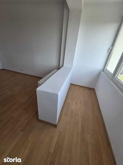 Apartament cu 2 camere decomandat în Romanilor