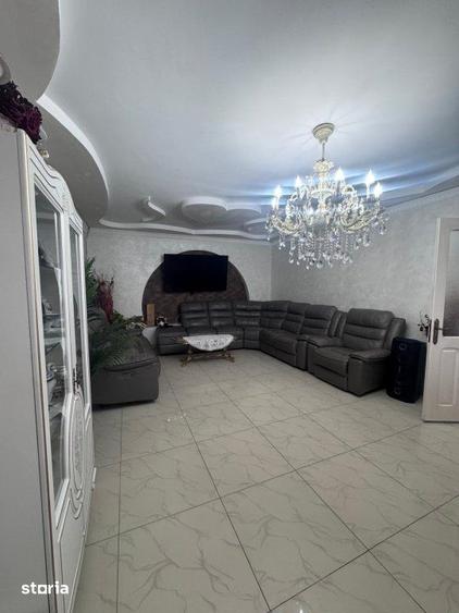 Casă cu 6 camere cu Teren 295 Mp în Rădăuți
