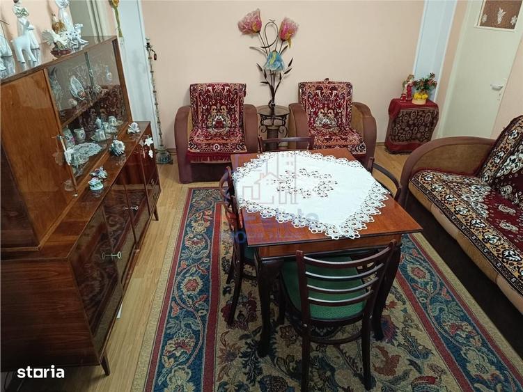 Apartament cu 3 camere semidecomandat în Zimbru