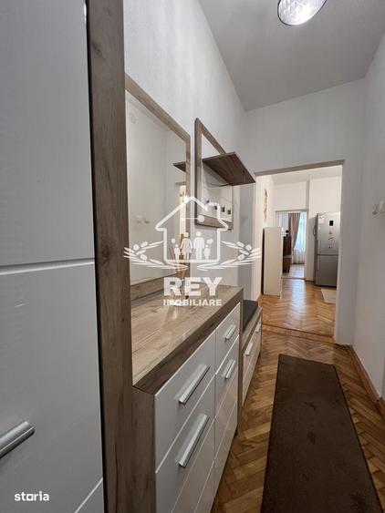 Apartament cu 2 camere decomandat în Tineretului