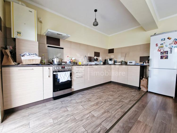 Duplex cu 4 camere cu Canalizare în Borhanci