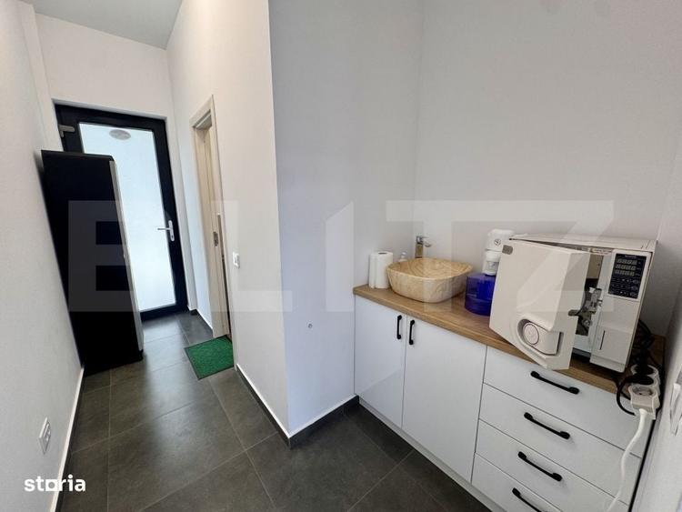 Spațiu comercial, de 51 mp, în Cârcea