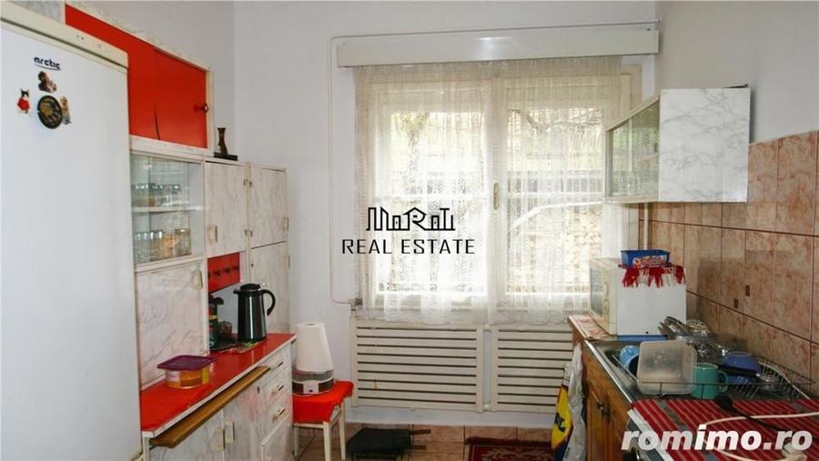 Casă cu 2 camere cu Teren 355 Mp în Criș