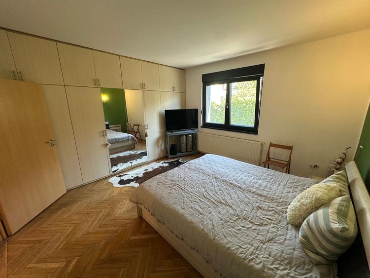 Casă individuală cu 5 camere cu Canalizare în Braytim