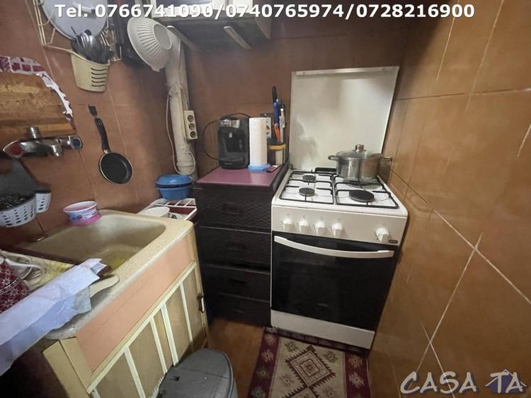 Apartament cu 2 camere decomandat, mobilat în Lotrului