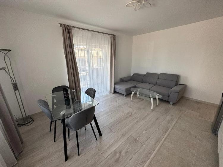 Apartament cu 2 camere decomandat în Turnișor
