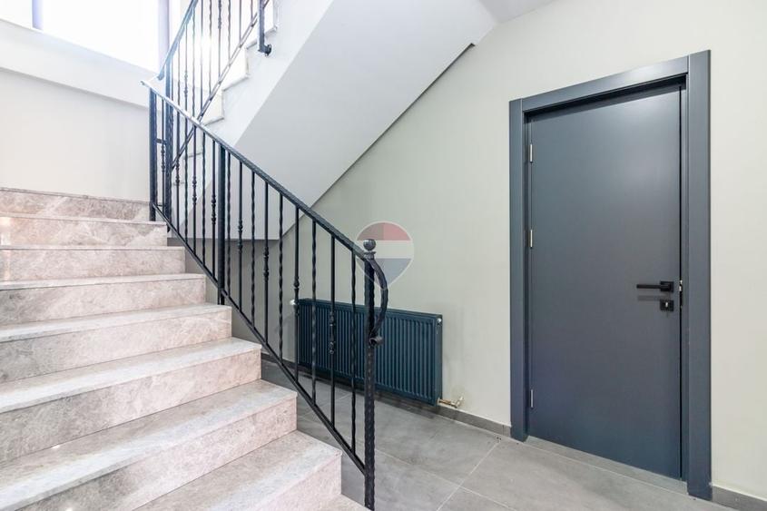 Casă individuală cu 4 camere cu Teren 563 Mp în Corbeanca