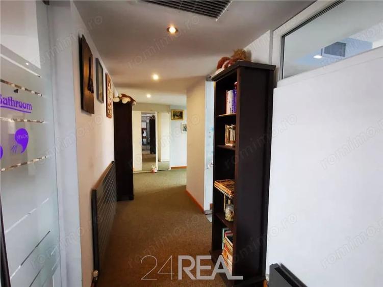 Apartament cu 4 camere în Dacia