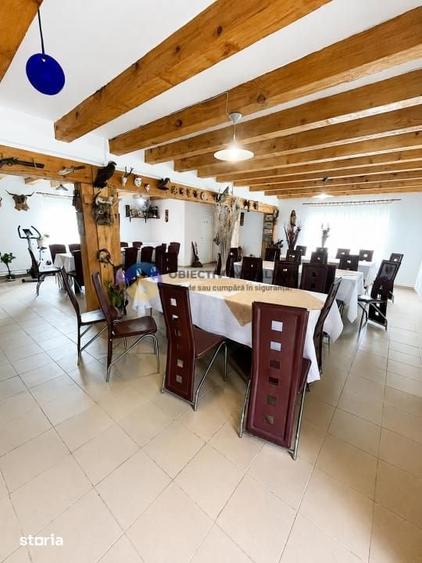 Casă cu 6 camere cu Teren 2088 Mp în Podoleni