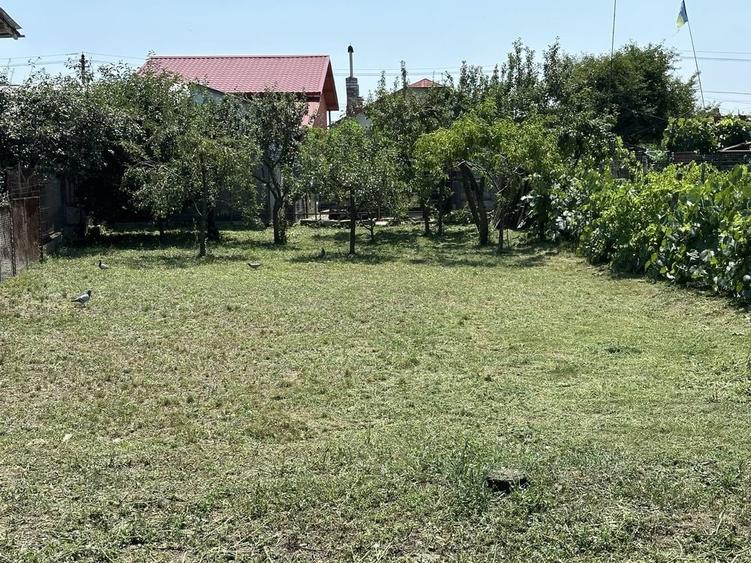 Casă cu 4 camere în Tătărani