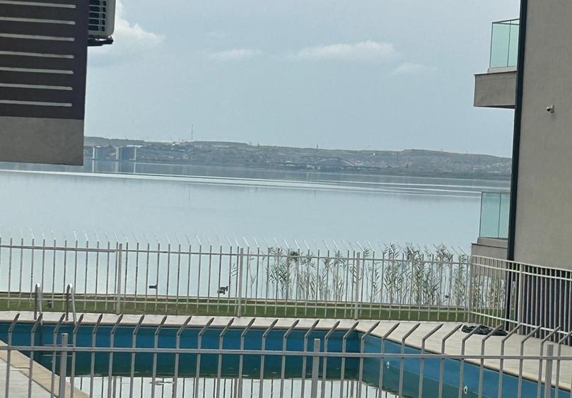 EXCLUSIVITATE - Apartament cu 3 camere în zona Vega Butoaie, cu vedere la lac - 18