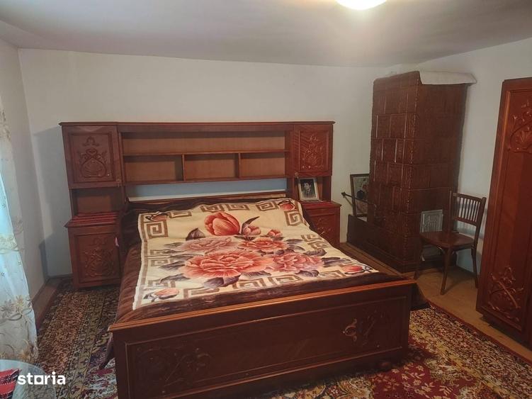 Casă cu 2 camere cu Teren 363 Mp în Central