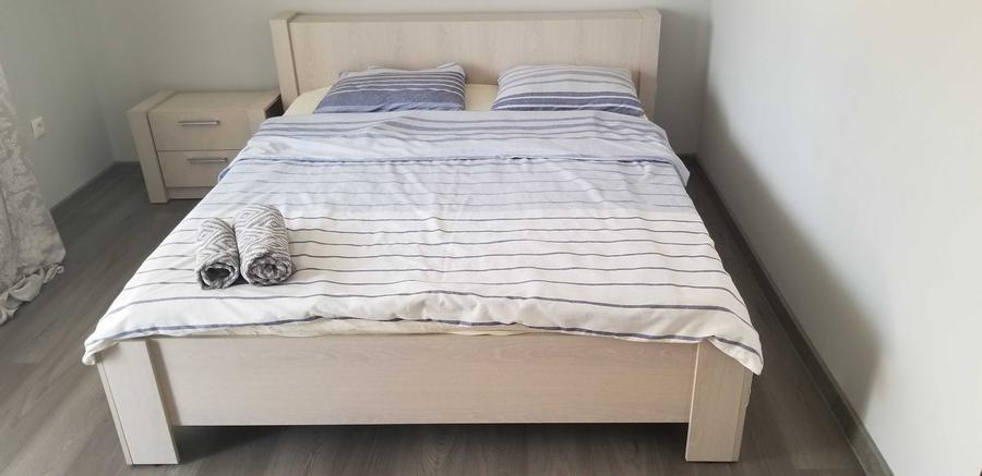 Casă cu 2 camere în Stupini