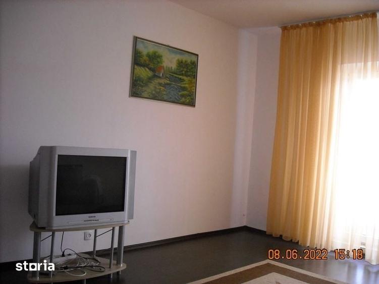 VAND apartament cu 2 camere - 6