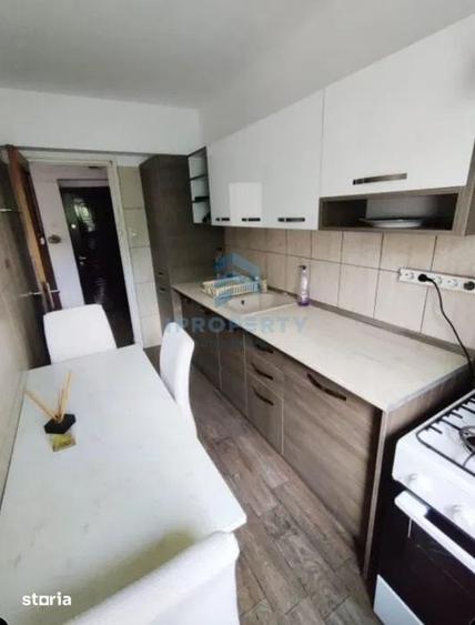 Apartament cu 3 camere în Dristor