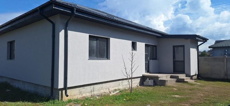 Casă cu 4 camere în Beharca
