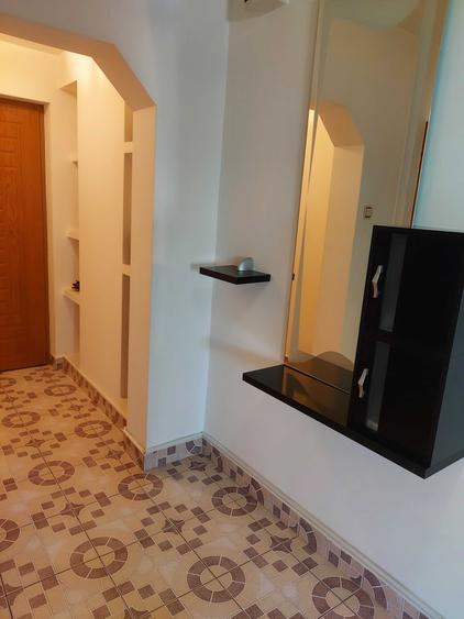 Apartament cu 4 camere decomandat în Ștefan cel Mare