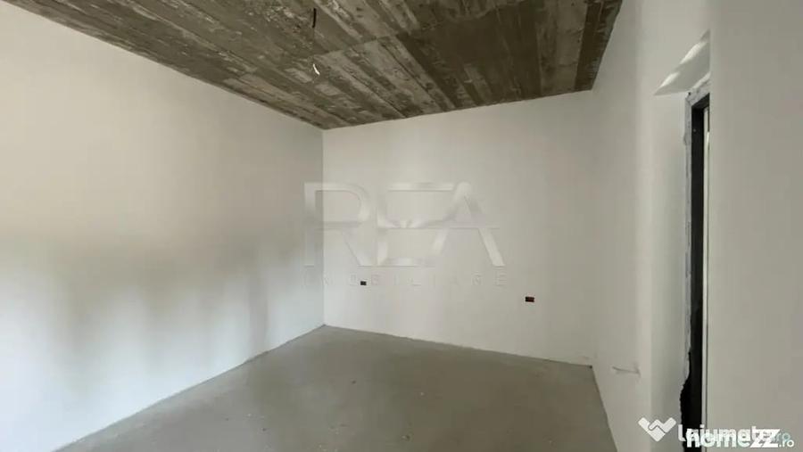 Casă cu 3 camere cu Teren 500 Mp în Central