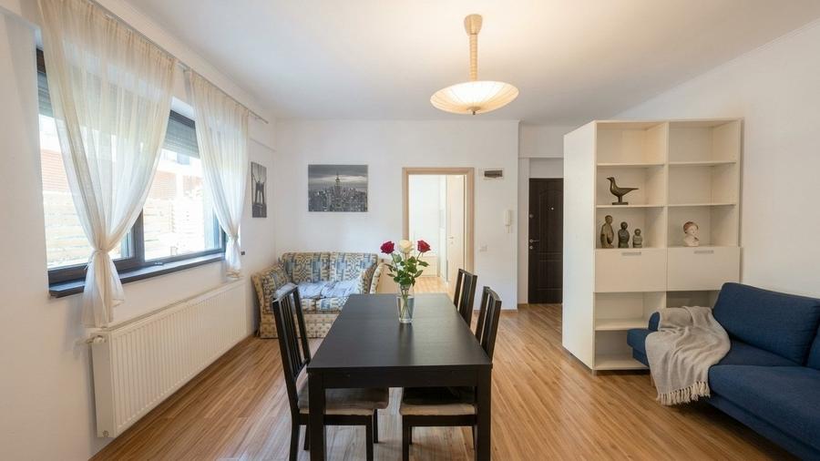Apartament cu 3 camere circular, mobilat în Domenii