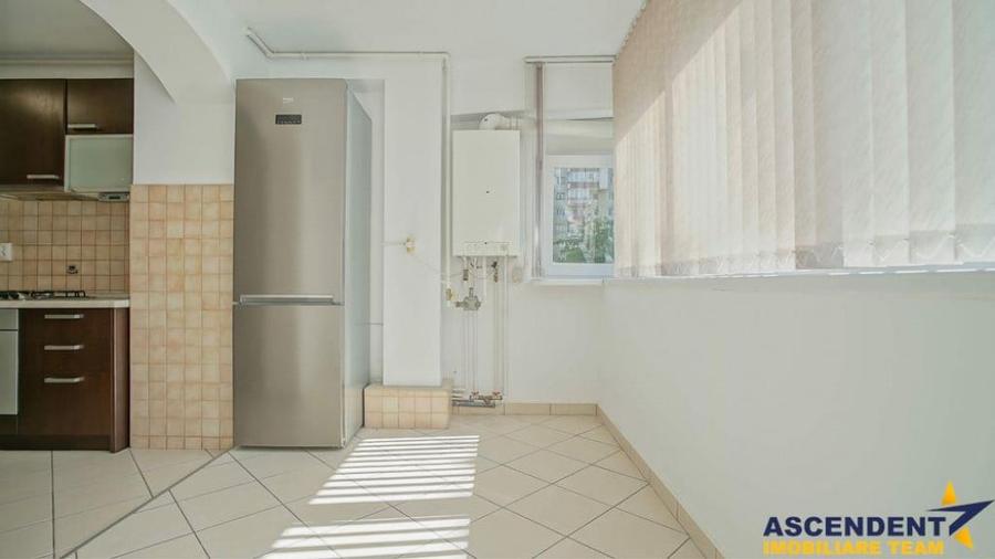 Decomandat, loc parcare, boxa, Centru Civic, Brasov - 4