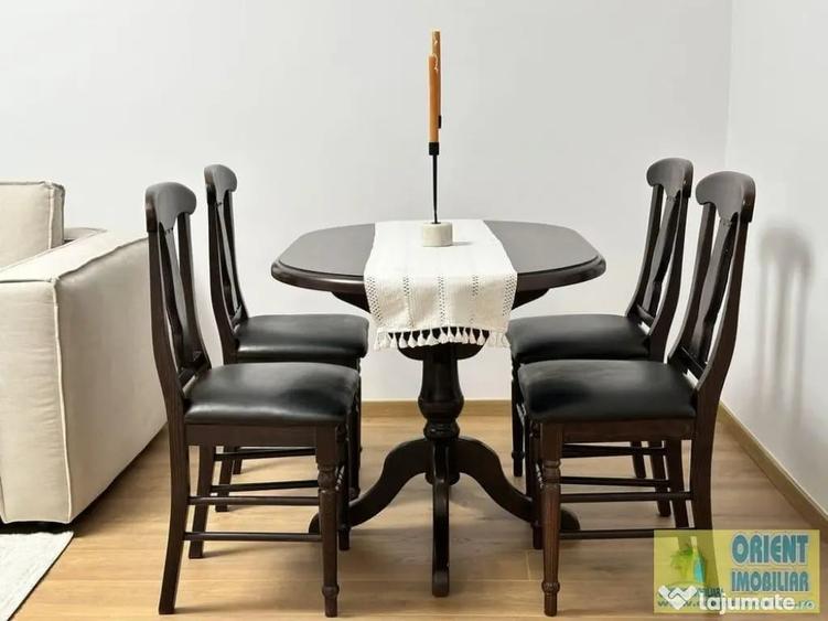 Apartament cu 3 camere decomandat în Dacia