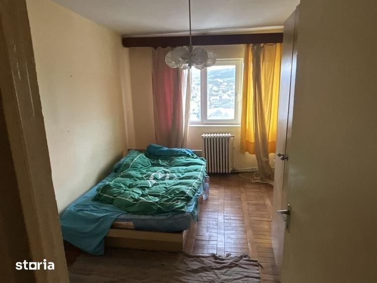 Apartament cu 4 camere în Central