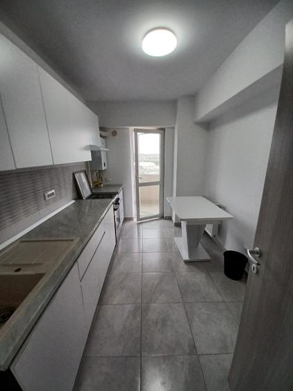 Apartament cu 2 camere semidecomandat în Dacia