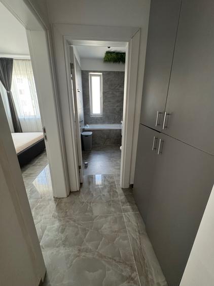 Apartament cu 2 camere semidecomandat în Giroc