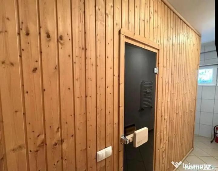 Casă cu 7 camere cu Teren 450 Mp în Nordului