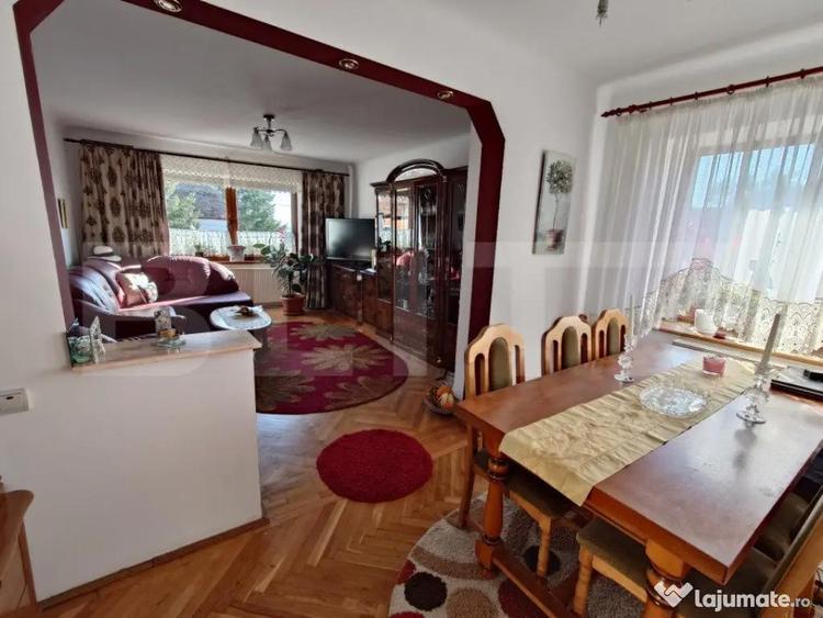 Casă cu 7 camere cu Teren 300 Mp în Codlea