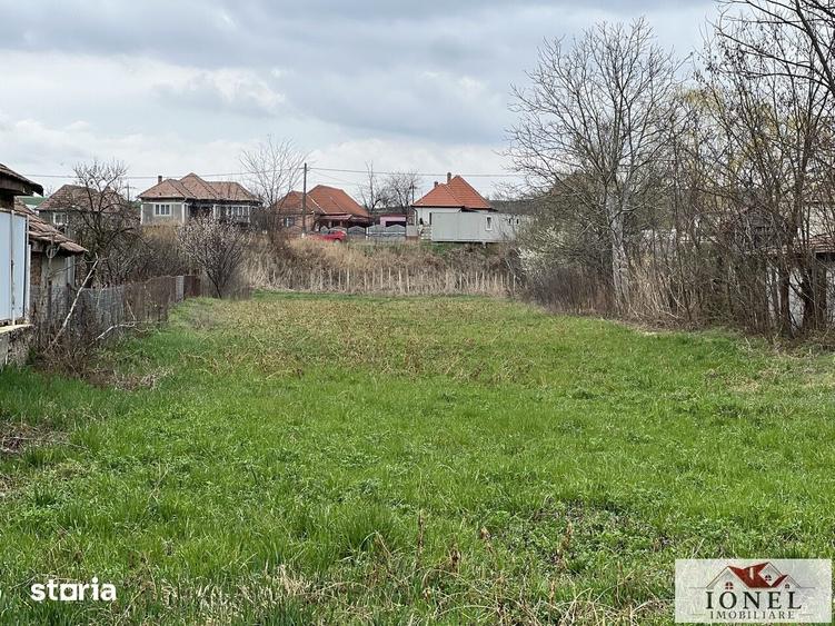 Teren de 1708 mp, în Crăciunelu de Jos
