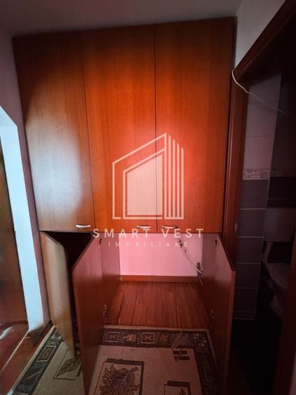 Apartament cu 2 camere semidecomandat, mobilat în Micro 16