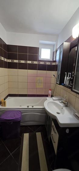 Apartament cu 2 camere de vanzare in Sinaia - 9