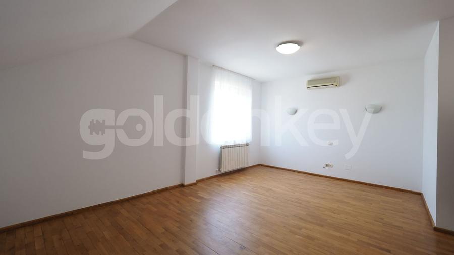 Vilă cu 5 dormitoare | piscina | 550mp gradina | garaj dublu - 12