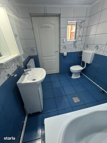 Casă cu 6 camere cu Teren 404 Mp în Buna Vestire