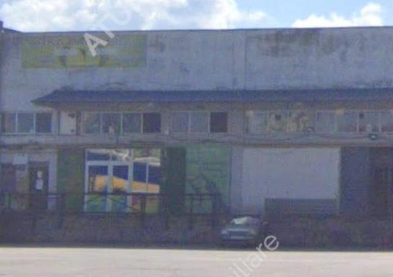Spațiu comercial, de 300 mp, în Turnișor