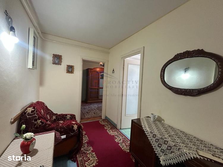 Apartament cu 2 camere decomandat, mobilat în Ultracentral