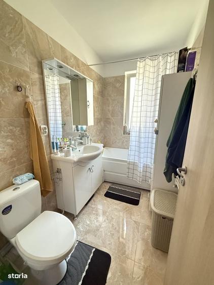 Apartament cu 2 camere decomandat în Central