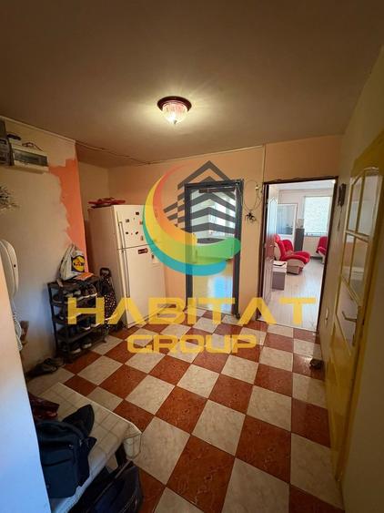Apartament cu 4 camere semidecomandat, mobilat în Berceni