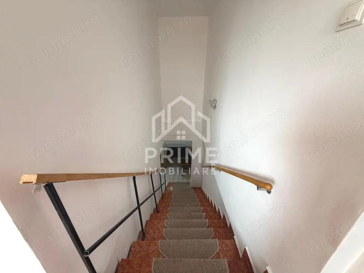 Casă cu 4 camere cu Teren 200 Mp în Central