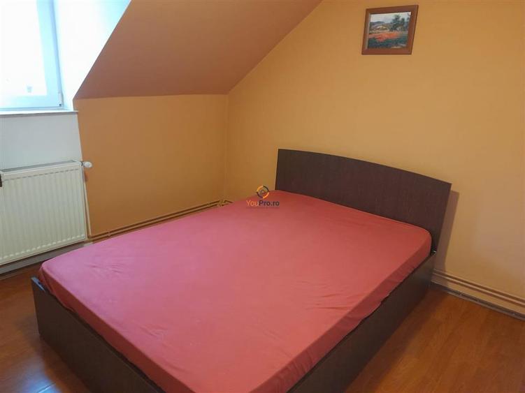 Casă individuală cu 6 camere cu Teren 500 Mp în Mehala