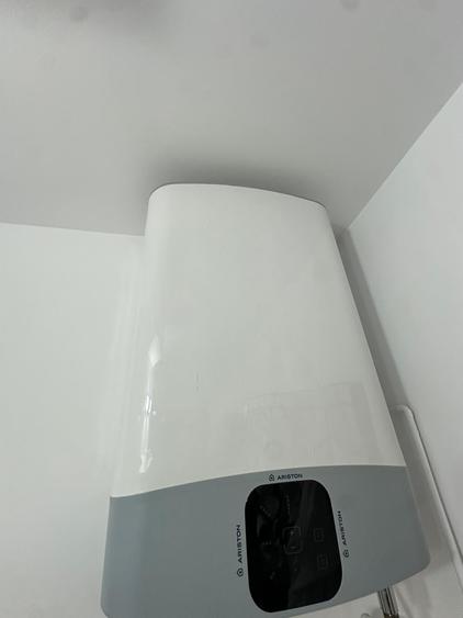 Apartament cu 3 camere semidecomandat în Ștefan cel Mare