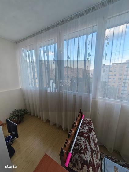 Apartament cu 2 camere decomandat în Rahova