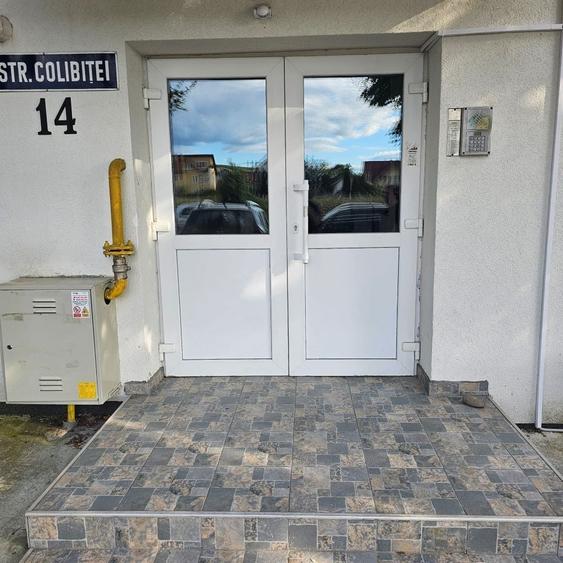 Apartament cu 2 camere semidecomandat în Central
