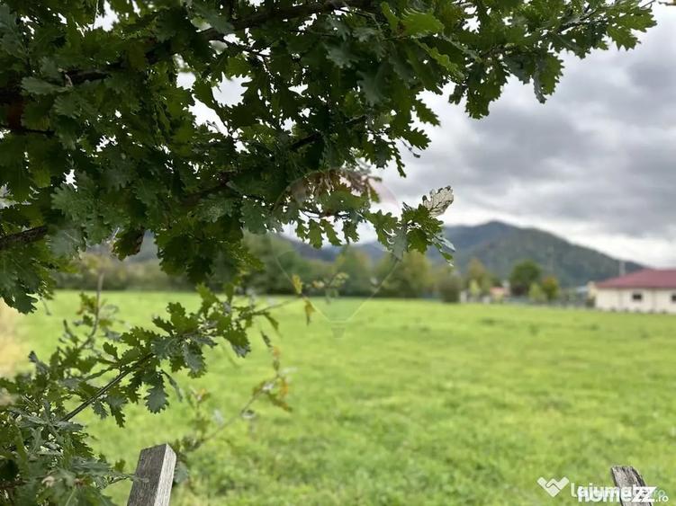 Teren de 1023 mp, în Vad