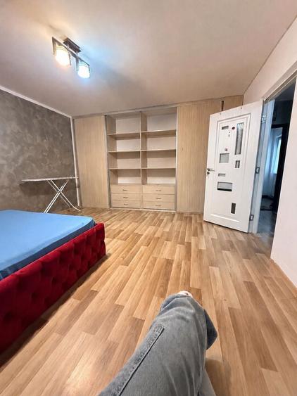 Proprietar inchiriez garsoniera confort 1 - 1