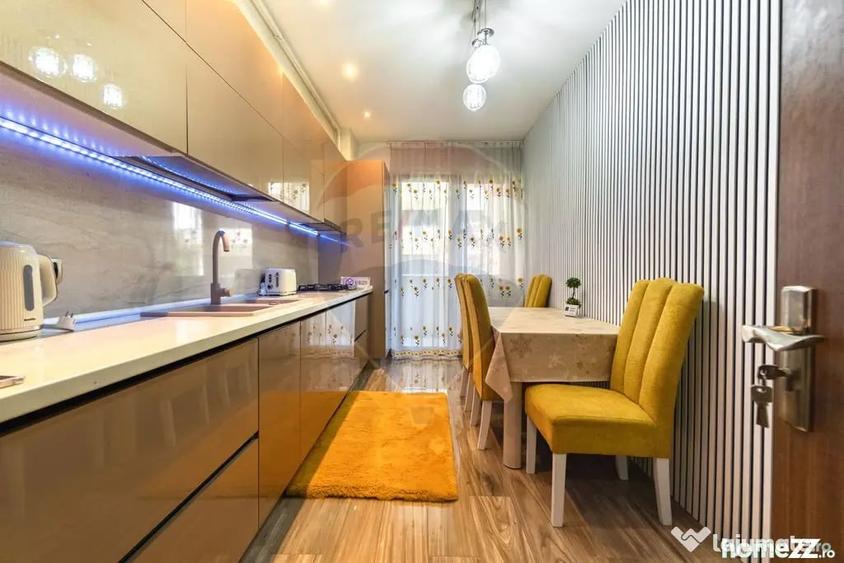 Apartament cu 2 camere decomandat în Central