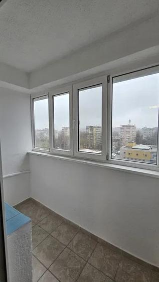 Garsonieră semidecomandată, mobilată în Costin Georgian